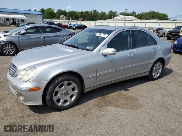 2005 Mercedes-Benz C 240 z VIN WDBRF81J75F604725, wystawiony jako Copart lot #59371735 z przebiegiem 120 834 mil mil oraz Szkoda całkowita • Salvage title. Historia ofert i sprzedaży dostępna na DreamBid. Obrazek 1.
