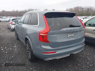 2020 Volvo XC90 Momentum с VIN YV4A221K0L1562969, выставлен на аукционе IAAI как лот 41313359 с пробегом 88 305 миль миль и . История ставок и продаж доступна на DreamBid. Изображение 3.