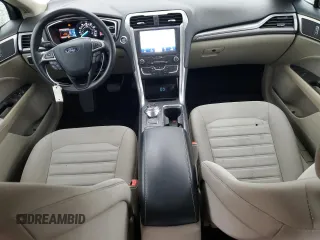 2020 Ford Fusion SE с VIN 3FA6P0HD0LR122364, выставлен на аукционе Copart как лот 49000895 с пробегом 23 124 миль миль и Списание • Salvage title. История ставок и продаж доступна на DreamBid. Изображение 8.