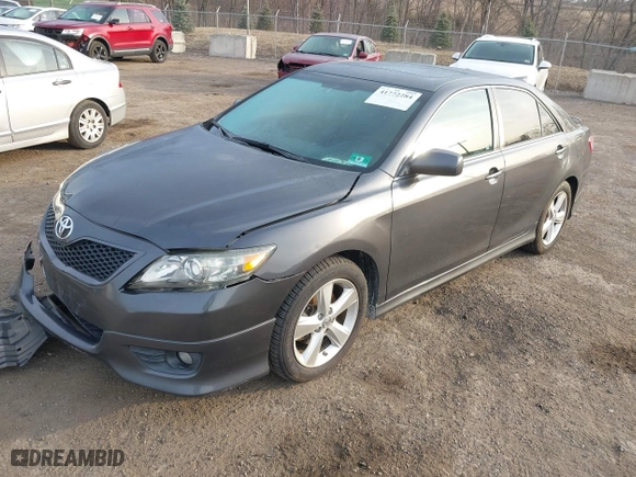 2011 Toyota Camry LE with VIN 4T1BF3EK0BU181403, listed as a IAAI auction lot 41772284 with 148,105 mi miles. Bid and sale history available at carsss.com. Image 2.