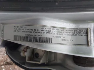 2001 Audi S8 z VIN WAUGU54D41N012957, wystawiony jako IAAI lot #41916244 z przebiegiem Nie podano mil oraz . Historia ofert i sprzedaży dostępna na DreamBid. Obrazek 9.