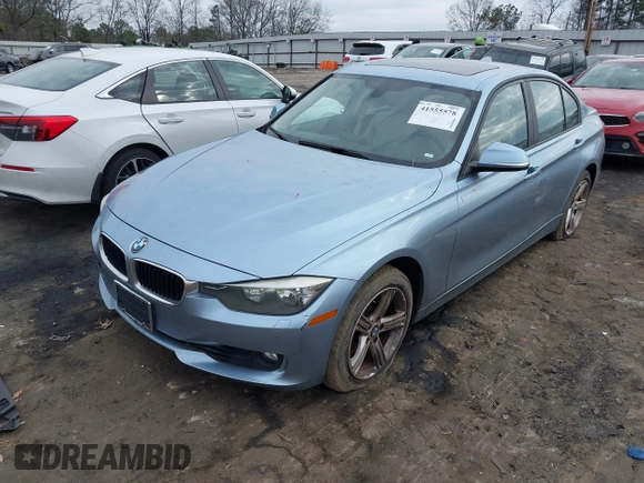 2015 BMW 3 Series 328i xDrive with VIN WBA3B5C56FF961927, listed as a IAAI auction lot 41555578 with 118,730 mi miles and . Bid and sale history available at DreamBid. Image 2.