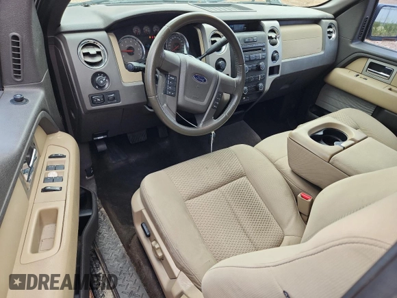 2010 Ford F-150 XL z VIN 1FTEX1E84AFD12780, wystawiony jako Copart lot #65169645 z przebiegiem 180 162 mil mil oraz Czysty tytuł • Clean title. Historia ofert i sprzedaży dostępna na DreamBid. Obrazek 8.