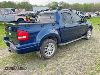 2007 Ford Explorer Sport Trac Limited z VIN 1FMEU53K07UB38463, wystawiony jako Copart lot #52647135 z przebiegiem Nie podano mil oraz Czysty tytuł • Clean title. Historia ofert i sprzedaży dostępna na DreamBid. Obrazek 4.