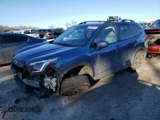 2024 Subaru Forester Premium with VIN JF2SKADC8RH489177, listed as a Copart auction lot 42764415 with 11,070 mi miles and Salvage Title. Bid and sale history available at carsss.com. Image 1.