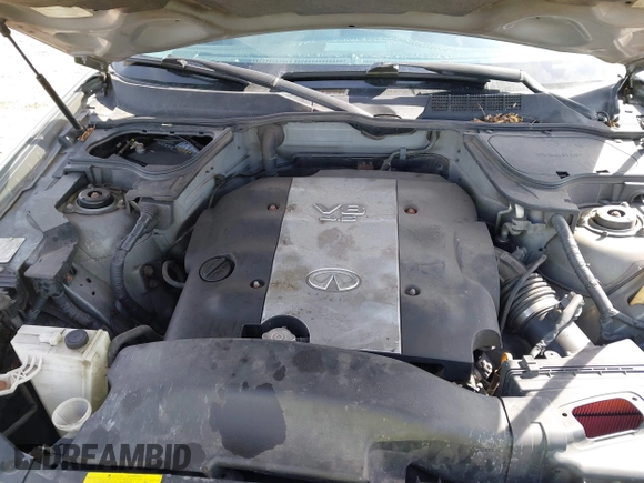 2004 Infiniti FX with VIN JNRBS08W94X404200, listed as a IAAI auction lot 41780095 with 148,802 mi miles. Bid and sale history available at carsss.com. Image 10.
