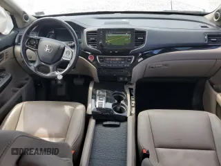 2019 Honda Pilot Touring 8-Passenger with VIN 5FNYF6H96KB067035, listed as a Copart auction lot 63933195 with 46,514 mi miles and Salvage title. Bid and sale history available at DreamBid. Image 8.