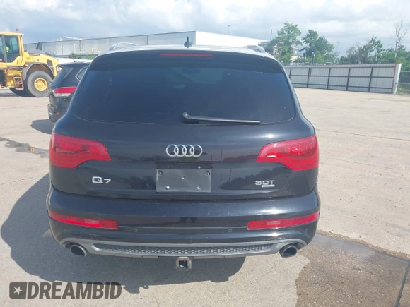 2014 Audi Q7 S line Prestige с VIN WA1DGAFE0ED008602, выставлен на аукционе IAAI как лот 42743844 с пробегом 226 961 миль миль и . История ставок и продаж доступна на DreamBid. Изображение 16.