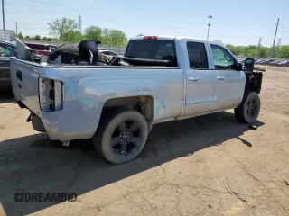 2016 Chevrolet Silverado 1500 LT with VIN 1GCVKREC3GZ413480, listed as a Copart auction lot 55267035 with 223,407 mi miles and Clean Title. Bid and sale history available at DreamBid. Image 3.