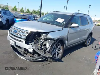 2018 Ford Explorer Limited z VIN 1FM5K7F85JGB10889, wystawiony jako IAAI lot #42367620 z przebiegiem 101 673 mil mil oraz . Historia ofert i sprzedaży dostępna na DreamBid. Obrazek 2.