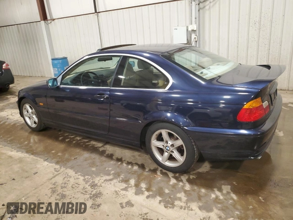 2001 BMW 3 Series 325Ci with VIN WBABN33491JW55177, listed as a Copart auction lot 43685795 with 120,610 mi miles and Salvage Title. Bid and sale history available at carsss.com. Image 2.