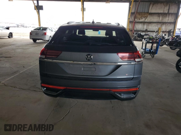 2021 Volkswagen Atlas S with VIN 1V2GC2CAXMC214857, listed as a Copart auction lot 55973985 with 71,313 mi miles and Salvage title. Bid and sale history available at DreamBid. Image 6.