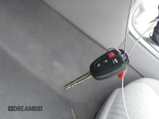 2015 Toyota Camry XLE с VIN 4T4BF1FK1FR458333, выставлен на аукционе IAAI как лот 41585363 с пробегом 118 413 миль миль и . История ставок и продаж доступна на DreamBid. Изображение 11.