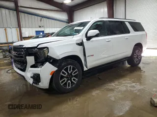 2024 GMC Yukon XL AT4 with VIN 1GKS2HKD8RR211249, listed as a Copart auction lot 74127264 with 9,091 mi miles and Salvage Title. Bid and sale history available at carsss.com. Image 1.