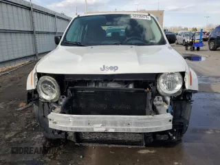 2017 Jeep Renegade Sport with VIN ZACCJAAH0HPF60644, listed as a Copart auction lot 52239475 with 67,934 mi miles and Salvage title. Bid and sale history available at DreamBid. Image 5.