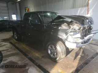 2004 Dodge Dakota SLT with VIN 1D7HG42N54S675034, listed as a Copart auction lot 85963344 with 97,478 mi miles and Salvage Title. Bid and sale history available at carsss.com. Image 4.