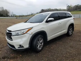 2016 Toyota Highlander LE Plus with VIN 5TDZKRFH6GS176626, listed as a Copart auction lot 50291045 with 119,801 mi miles and Clean Title. Bid and sale history available at carsss.com. Image 1.