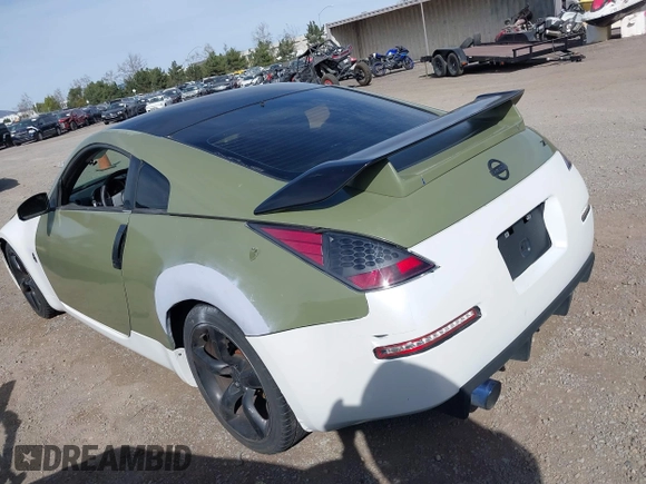 2005 Nissan 350Z Touring with VIN JN1AZ34D25M602913, listed as a IAAI auction lot 41692177 with 210,663 mi miles and . Bid and sale history available at DreamBid. Image 6.
