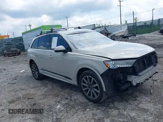 2024 Audi Q7 Premium Plus with VIN WA1LCBF70RD001587, listed as a IAAI auction lot 42357040 with 33,181 mi miles and . Bid and sale history available at DreamBid. Image 1.