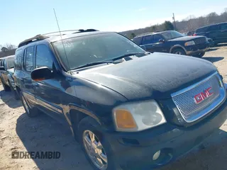 2003 GMC Envoy XL SLE with VIN 1GKES16S836125753, listed as a IAAI auction lot 41703472 with 313,686 mi miles. Bid and sale history available at carsss.com. Image 1.