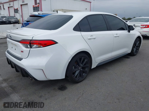 2024 Toyota Corolla SE with VIN 5YFS4MCE9RP192078, listed as a IAAI auction lot 41861979 with 7,996 mi miles and . Bid and sale history available at DreamBid. Image 4.