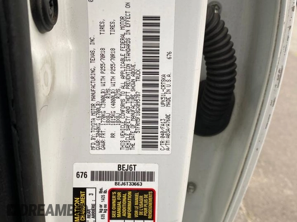 2016 Toyota Tundra SR z VIN 5TFRM5F18GX095787, wystawiony jako Copart lot #58425245 z przebiegiem 227 425 mil mil oraz Czysty tytuł • Clean title. Historia ofert i sprzedaży dostępna na DreamBid. Obrazek 10.