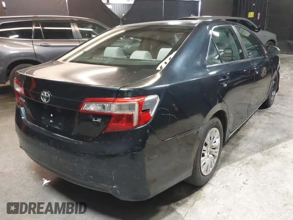 2013 Toyota Camry L with VIN 4T4BF1FK4DR288269, listed as a IAAI auction lot 41869777 with 57,585 mi miles. Bid and sale history available at carsss.com. Image 4.
