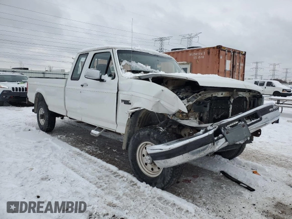 1994 Ford F-250 with VIN 1FTHX26M6RKB49759, listed as a Copart auction lot 85785514 with 371,640 mi miles and Salvage Title. Bid and sale history available at carsss.com. Image 4.