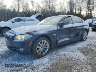 2012 BMW 5 Series 528i xDrive with VIN WBAXH5C54CDW04897, listed as a Copart auction lot 84185774 with 160,770 mi miles and Salvage Title. Bid and sale history available at carsss.com. Image 1.