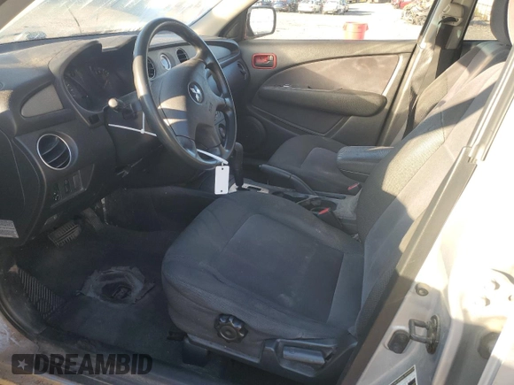 2004 Mitsubishi Outlander LS z VIN JA4LZ31F74U028300, wystawiony jako Copart lot #76228644 z przebiegiem 174 424 mil mil oraz Szkoda całkowita • Salvage title. Historia ofert i sprzedaży dostępna na DreamBid. Obrazek 7.
