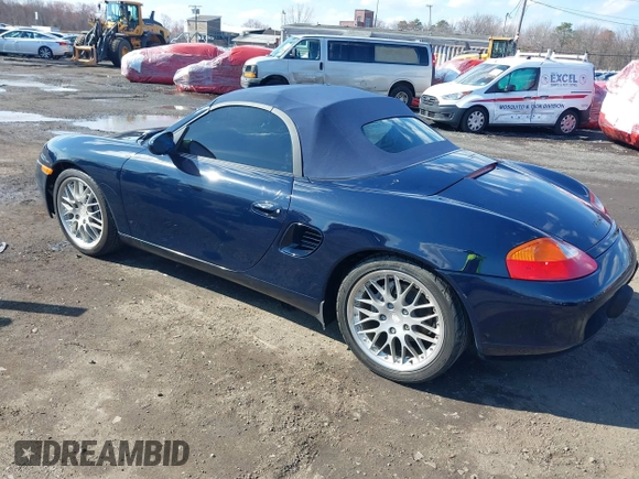 2001 Porsche Boxster z VIN WP0CA29861S620159, wystawiony jako IAAI lot #41868701 z przebiegiem 38 776 mil mil oraz . Historia ofert i sprzedaży dostępna na DreamBid. Obrazek 3.