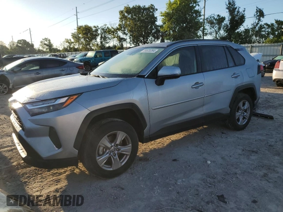 2022 Toyota RAV4 XLE with VIN 2T3W1RFV2NW195861, listed as a Copart auction lot 69635394 with 19,815 mi miles and Non repairable. Bid and sale history available at DreamBid. Image 1.