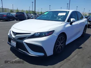 2021 Toyota Camry SE Nightshade with VIN 4T1G11AK9MU421484, listed as a IAAI auction lot 42116813 with 13,696 mi miles and . Bid and sale history available at carsss.com. Image 2.