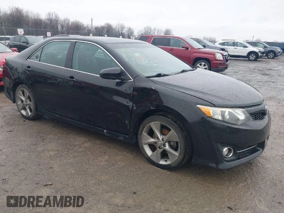 2012 Toyota Camry SE with VIN 4T1BK1FK5CU009190, listed as a IAAI auction lot 42006841 with 154,489 mi miles. Bid and sale history available at carsss.com. Image 1.
