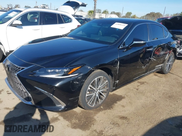 2024 Lexus ES with VIN 58ADA1C1XRU041495, listed as a IAAI auction lot 41808119 with 84,553 mi miles. Bid and sale history available at carsss.com. Image 17.