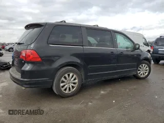 2014 Volkswagen Routan SE with VIN 2C4RVABG5ER135304, listed as a Copart auction lot 83957644 with 118,035 mi miles and Clean title. Bid and sale history available at DreamBid. Image 3.