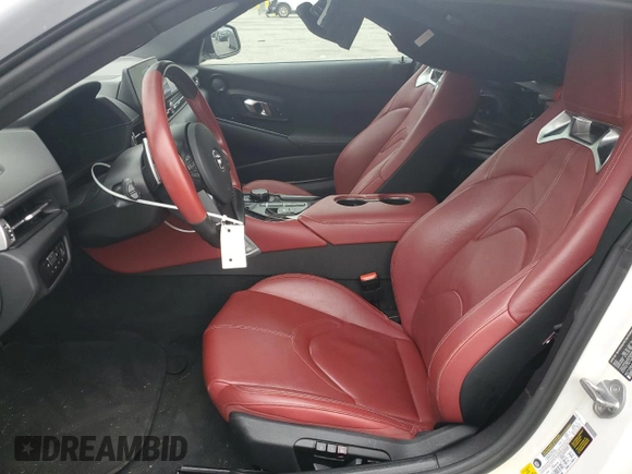 2020 Toyota Supra 3.0 with VIN WZ1DB4C03LW022950, listed as a Copart auction lot 57889245 with 39,081 mi miles and Salvage title. Bid and sale history available at DreamBid. Image 7.