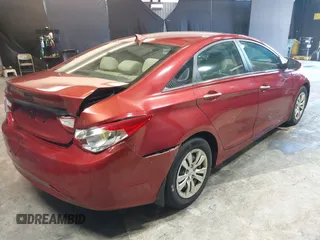 2012 Hyundai Sonata GLS z VIN 5NPEB4AC1CH501910, wystawiony jako IAAI lot #42285011 z przebiegiem 178 600 mil mil oraz . Historia ofert i sprzedaży dostępna na DreamBid. Obrazek 4.
