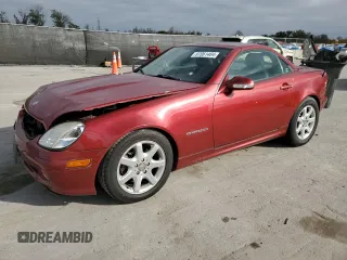 2001 Mercedes-Benz SLK-Class Kompressor with VIN WDBKK49F01F223928, listed as a Copart auction lot 87061404 with 102,270 mi miles and Salvage Title. Bid and sale history available at carsss.com. Image 1.