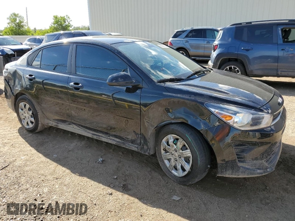 2022 Kia Rio S with VIN 3KPA24AD5NE463208, listed as a Copart auction lot 68380014 with 37,572 mi miles and Salvage Title. Bid and sale history available at DreamBid. Image 4.
