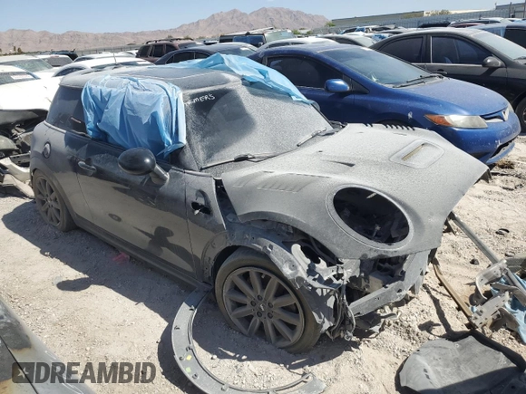 2015 MINI Hardtop S with VIN WMWXP7C52F2A38837, listed as a Copart auction lot 47896825 with 68,784 mi miles and Salvage Title. Bid and sale history available at DreamBid. Image 4.
