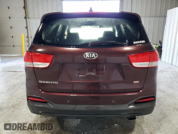 2016 Kia Sorento LX with VIN 5XYPG4A32GG045018, listed as a Copart auction lot 52525825 with 127,922 mi miles and Clean Title. Bid and sale history available at carsss.com. Image 6.