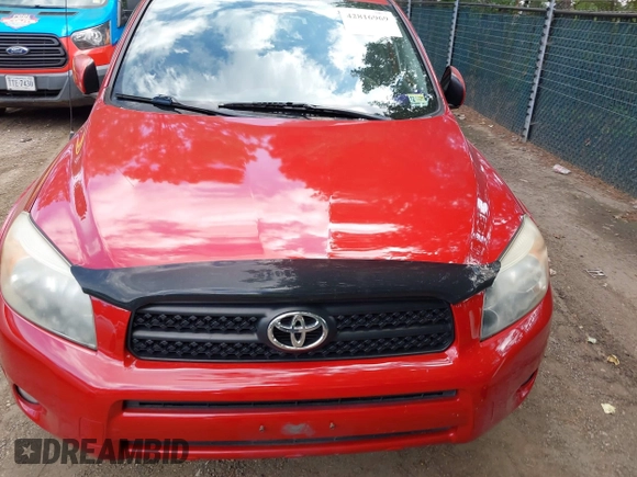2007 Toyota RAV4 Sport z VIN JTMZD32V775050350, wystawiony jako IAAI lot #42816969 z przebiegiem 278 198 mil mil oraz . Historia ofert i sprzedaży dostępna na DreamBid. Obrazek 6.