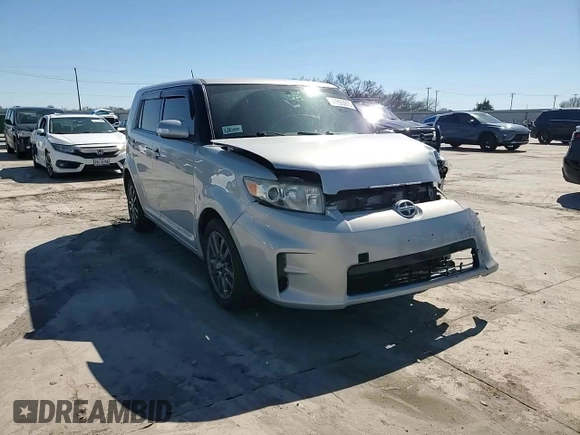2013 Scion xB z VIN JTLZE4FE3DJ040323, wystawiony jako Copart lot #47893975 z przebiegiem 211 118 mil mil oraz Szkoda całkowita • Salvage title. Historia ofert i sprzedaży dostępna na DreamBid. Obrazek 11.
