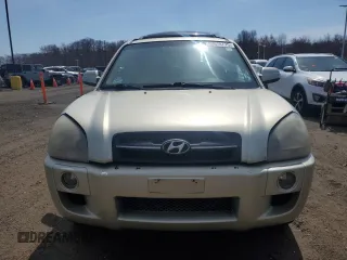 2006 Hyundai Tucson GLS with VIN KM8JN72D76U300226, listed as a Copart auction lot 53678775 with 286,223 mi miles and Clean Title. Bid and sale history available at carsss.com. Image 5.