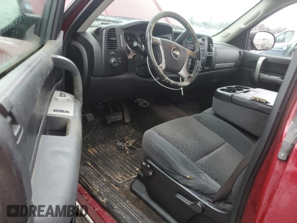 2007 Chevrolet Silverado 1500 1LT with VIN 1GCEK140X7E518890, listed as a Copart auction lot 47069965 with 153,388 mi miles and Clean Title. Bid and sale history available at DreamBid. Image 8.