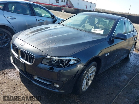 2015 BMW 5 Series 535i xDrive with VIN WBA5B3C55FD540905, listed as a IAAI auction lot 41892885 with 103,598 mi miles. Bid and sale history available at carsss.com. Image 17.