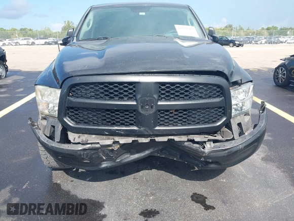 2016 Ram 1500 Tradesman z VIN 1C6RR7FM1GS268609, wystawiony jako IAAI lot #42472382 z przebiegiem 217 548 mil mil oraz . Historia ofert i sprzedaży dostępna na DreamBid. Obrazek 6.