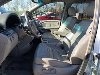 2010 Honda Odyssey EX-L z VIN 5FNRL3H75AB067634, wystawiony jako Copart lot #51538755 z przebiegiem 150 261 mil mil oraz Szkoda całkowita • Salvage title. Historia ofert i sprzedaży dostępna na DreamBid. Obrazek 7.