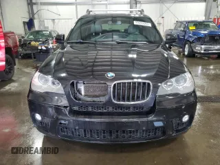 2013 BMW X5 xDrive50i с VIN 5UXZV8C54DL899186, выставлен на аукционе Copart как лот 59593505 с пробегом 141 652 миль миль и Списание • Salvage title. История ставок и продаж доступна на DreamBid. Изображение 5.